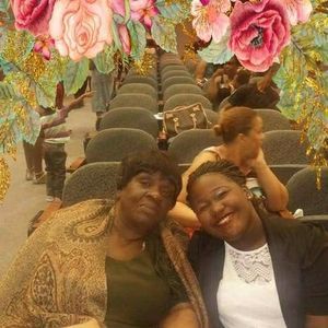 Meet your Posher, Monique